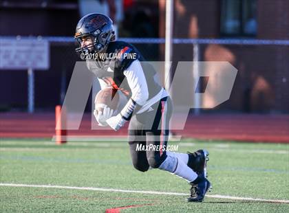 Thumbnail 2 in Highland vs. Marlboro Central (Section 9 Class B Semifinal) photogallery.