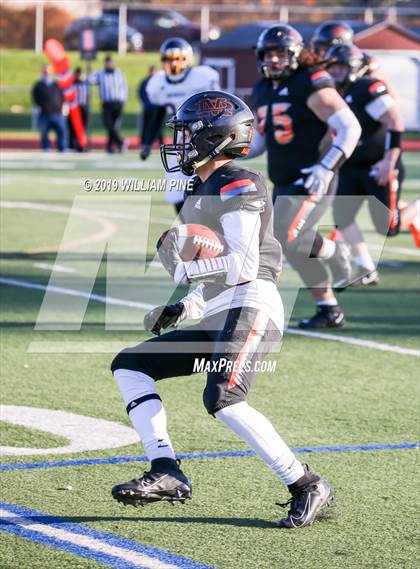 Thumbnail 2 in Highland vs. Marlboro Central (Section 9 Class B Semifinal) photogallery.