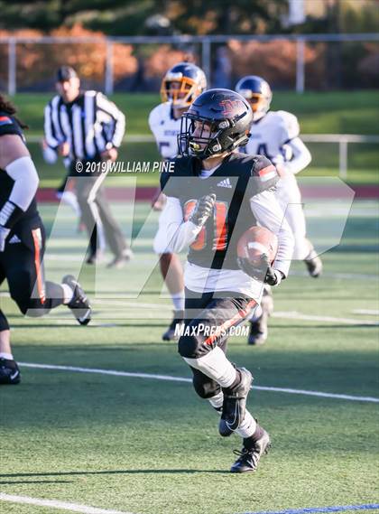 Thumbnail 3 in Highland vs. Marlboro Central (Section 9 Class B Semifinal) photogallery.