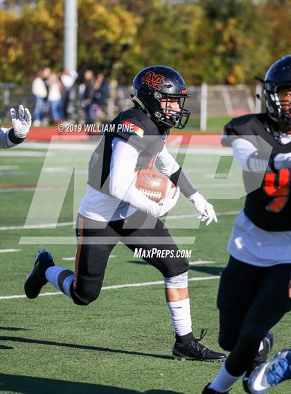 Thumbnail 3 in Highland vs. Marlboro Central (Section 9 Class B Semifinal) photogallery.