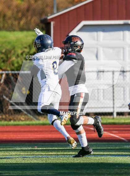 Thumbnail 3 in Highland vs. Marlboro Central (Section 9 Class B Semifinal) photogallery.