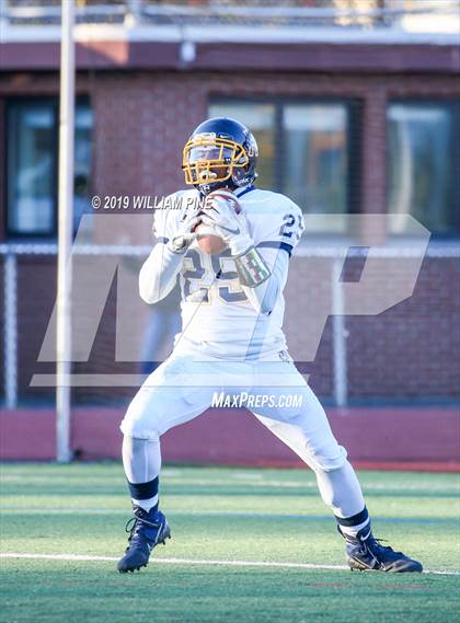 Thumbnail 1 in Highland vs. Marlboro Central (Section 9 Class B Semifinal) photogallery.
