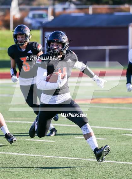 Thumbnail 1 in Highland vs. Marlboro Central (Section 9 Class B Semifinal) photogallery.