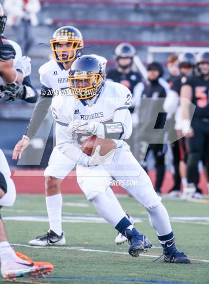 Thumbnail 1 in Highland vs. Marlboro Central (Section 9 Class B Semifinal) photogallery.