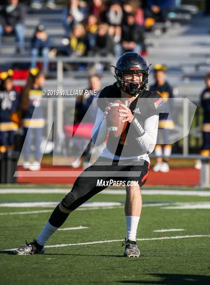 Thumbnail 2 in Highland vs. Marlboro Central (Section 9 Class B Semifinal) photogallery.