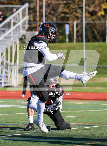Thumbnail 3 in Highland vs. Marlboro Central (Section 9 Class B Semifinal) photogallery.