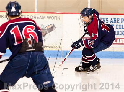 Thumbnail 3 in Bishop Machebeuf vs. Dakota Ridge (CHSAA First Round) photogallery.