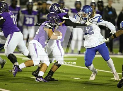 Thumbnail 2 in Conway @ Fayetteville (AAA 7A Semifinal Playoff) photogallery.