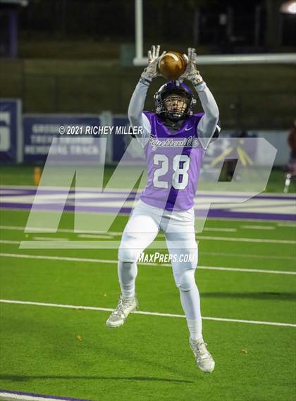 Thumbnail 2 in Conway @ Fayetteville (AAA 7A Semifinal Playoff) photogallery.