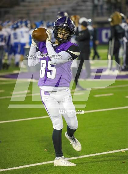 Thumbnail 3 in Conway @ Fayetteville (AAA 7A Semifinal Playoff) photogallery.