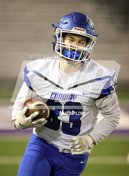 Thumbnail 2 in Conway @ Fayetteville (AAA 7A Semifinal Playoff) photogallery.