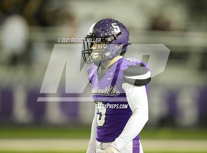 Thumbnail 2 in Conway @ Fayetteville (AAA 7A Semifinal Playoff) photogallery.