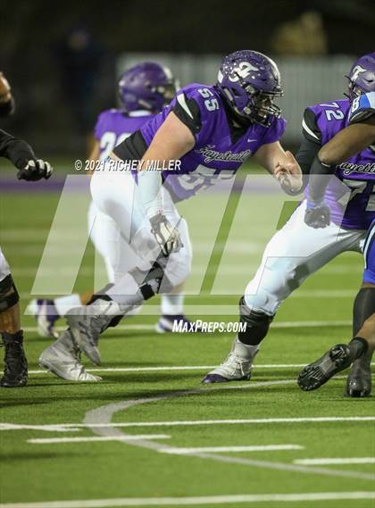 Thumbnail 3 in Conway @ Fayetteville (AAA 7A Semifinal Playoff) photogallery.