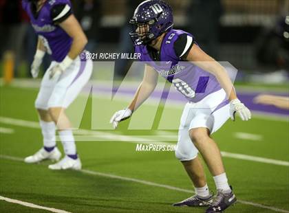 Thumbnail 2 in Conway @ Fayetteville (AAA 7A Semifinal Playoff) photogallery.