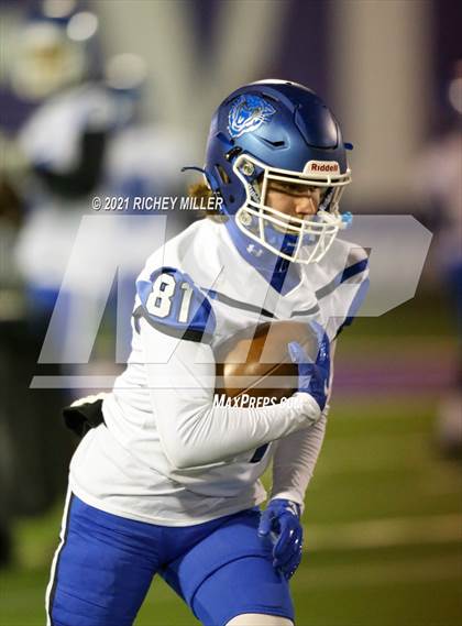 Thumbnail 1 in Conway @ Fayetteville (AAA 7A Semifinal Playoff) photogallery.