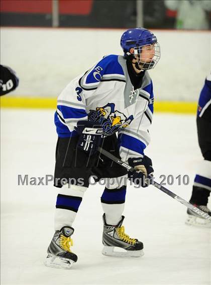 Thumbnail 2 in Hall/Southington @ East Catholic photogallery.