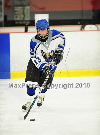 Thumbnail 3 in Hall/Southington @ East Catholic photogallery.
