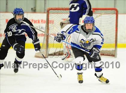 Thumbnail 1 in Hall/Southington @ East Catholic photogallery.