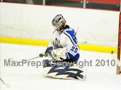 Thumbnail 3 in Hall/Southington @ East Catholic photogallery.