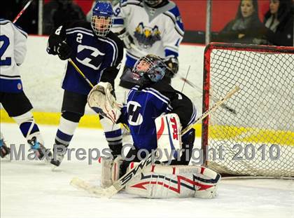 Thumbnail 2 in Hall/Southington @ East Catholic photogallery.