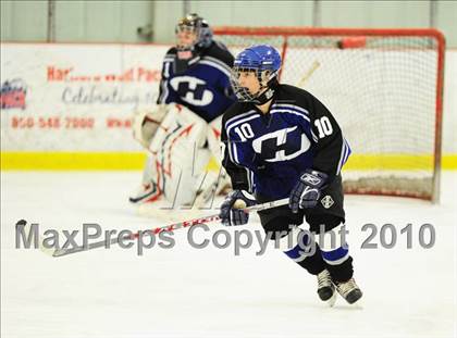 Thumbnail 2 in Hall/Southington @ East Catholic photogallery.