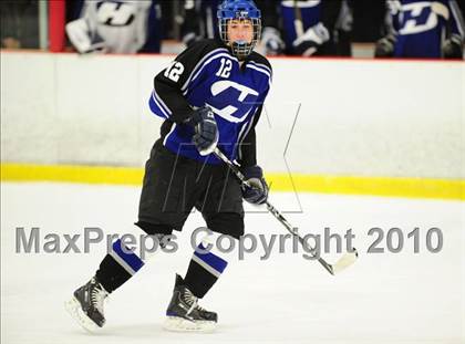 Thumbnail 1 in Hall/Southington @ East Catholic photogallery.