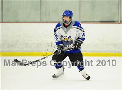 Thumbnail 1 in Hall/Southington @ East Catholic photogallery.