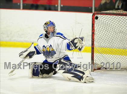 Thumbnail 2 in Hall/Southington @ East Catholic photogallery.