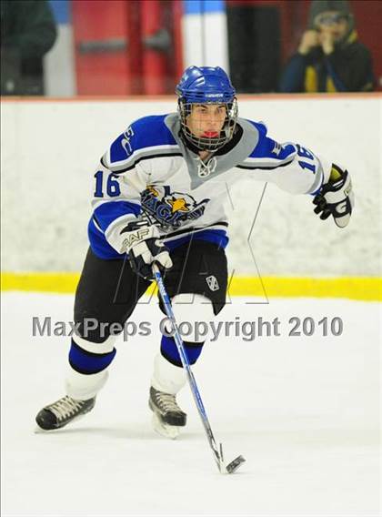 Thumbnail 1 in Hall/Southington @ East Catholic photogallery.