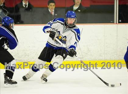 Thumbnail 1 in Hall/Southington @ East Catholic photogallery.