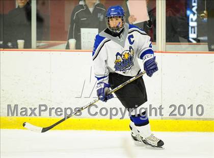 Thumbnail 2 in Hall/Southington @ East Catholic photogallery.