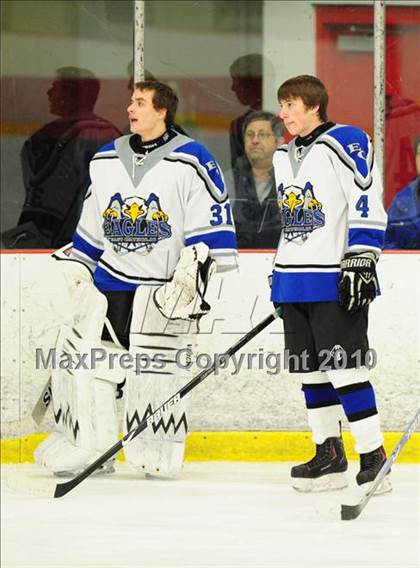 Thumbnail 3 in Hall/Southington @ East Catholic photogallery.