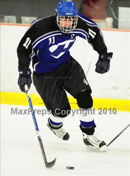 Thumbnail 2 in Hall/Southington @ East Catholic photogallery.