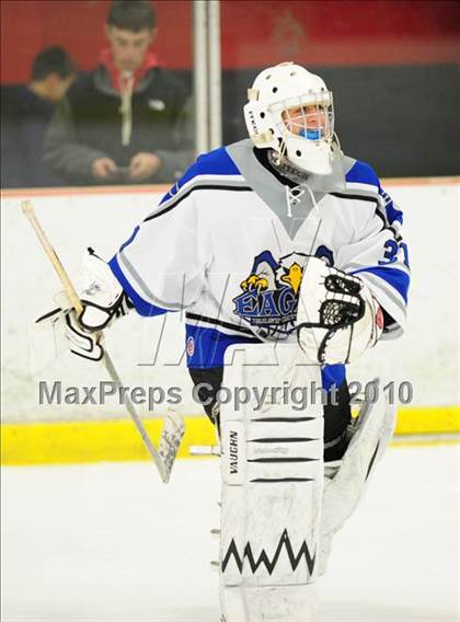 Thumbnail 2 in Hall/Southington @ East Catholic photogallery.