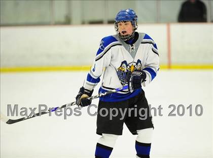 Thumbnail 1 in Hall/Southington @ East Catholic photogallery.