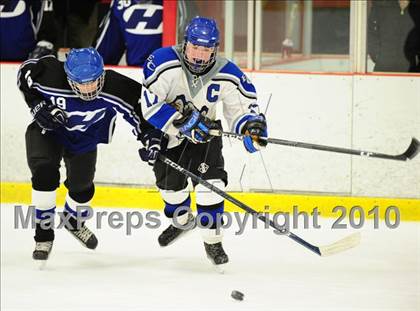 Thumbnail 2 in Hall/Southington @ East Catholic photogallery.