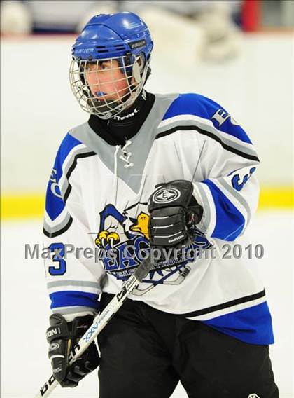 Thumbnail 1 in Hall/Southington @ East Catholic photogallery.