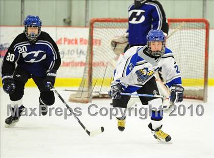 Thumbnail 3 in Hall/Southington @ East Catholic photogallery.
