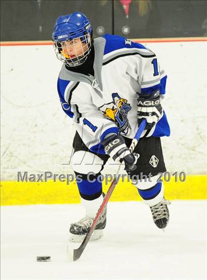 Thumbnail 3 in Hall/Southington @ East Catholic photogallery.