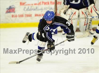 Thumbnail 2 in Hall/Southington @ East Catholic photogallery.