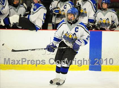 Thumbnail 1 in Hall/Southington @ East Catholic photogallery.