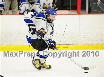Thumbnail 2 in Hall/Southington @ East Catholic photogallery.