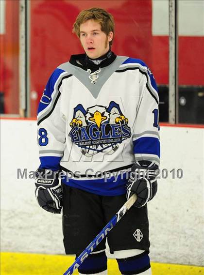 Thumbnail 3 in Hall/Southington @ East Catholic photogallery.