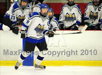 Thumbnail 1 in Hall/Southington @ East Catholic photogallery.