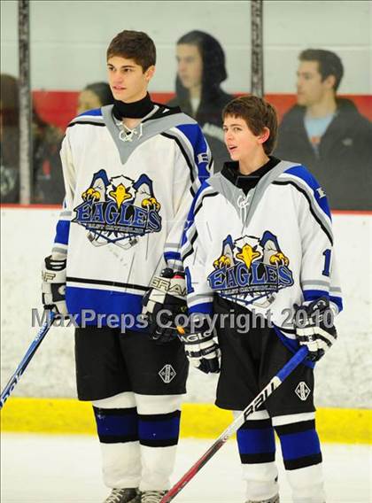 Thumbnail 1 in Hall/Southington @ East Catholic photogallery.