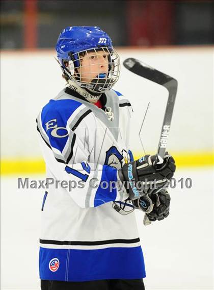 Thumbnail 1 in Hall/Southington @ East Catholic photogallery.