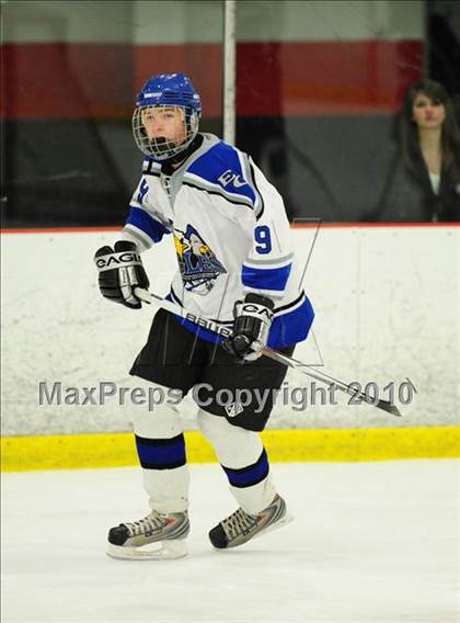 Thumbnail 1 in Hall/Southington @ East Catholic photogallery.