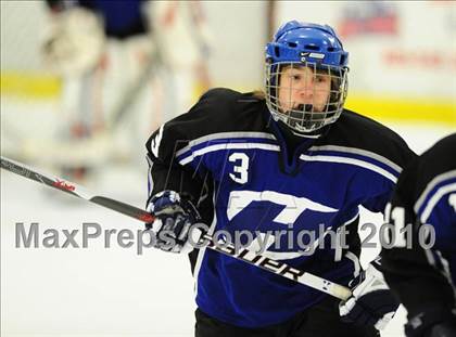 Thumbnail 2 in Hall/Southington @ East Catholic photogallery.