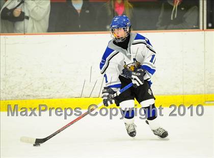 Thumbnail 1 in Hall/Southington @ East Catholic photogallery.