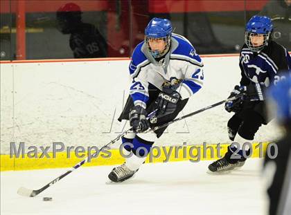 Thumbnail 2 in Hall/Southington @ East Catholic photogallery.